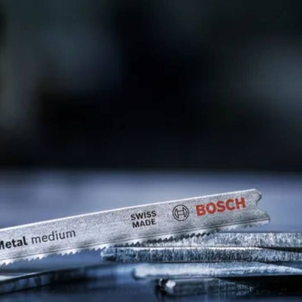 Пиляльне полотно для лобзика Bosch PRO Metal medium T121AFC Jigsaw Blade, 1.2х92 мм, 100 шт (2608655108)
