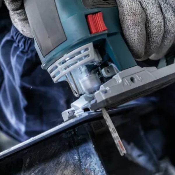 Пиляльне полотно для лобзика Bosch PRO Metal medium T121AFC Jigsaw Blade, 1.2х92 мм, 100 шт (2608655108)