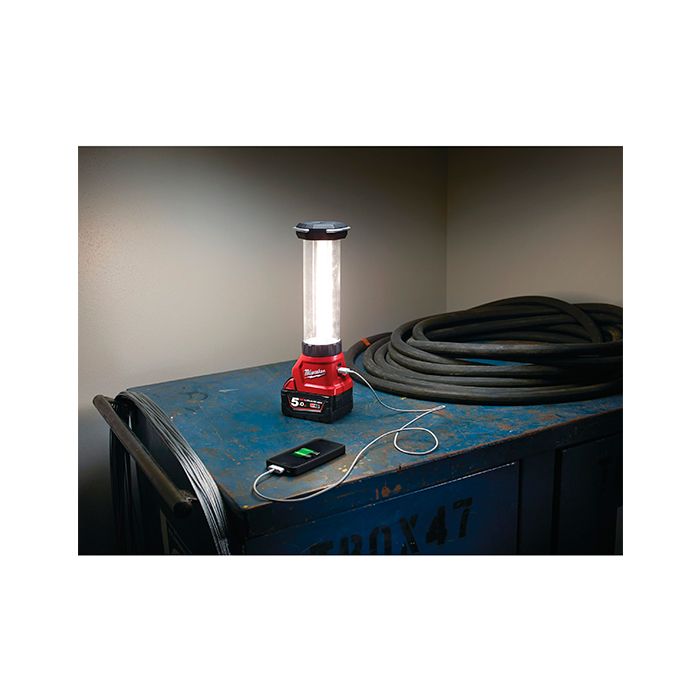 Фонарь Milwaukee M18 LL-0 (4932430563)