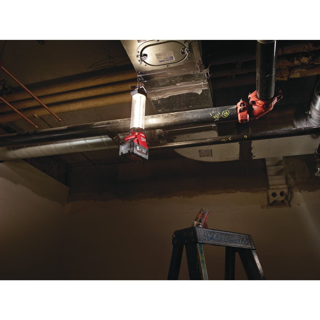 Фонарь Milwaukee M18 LL-0 (4932430563)