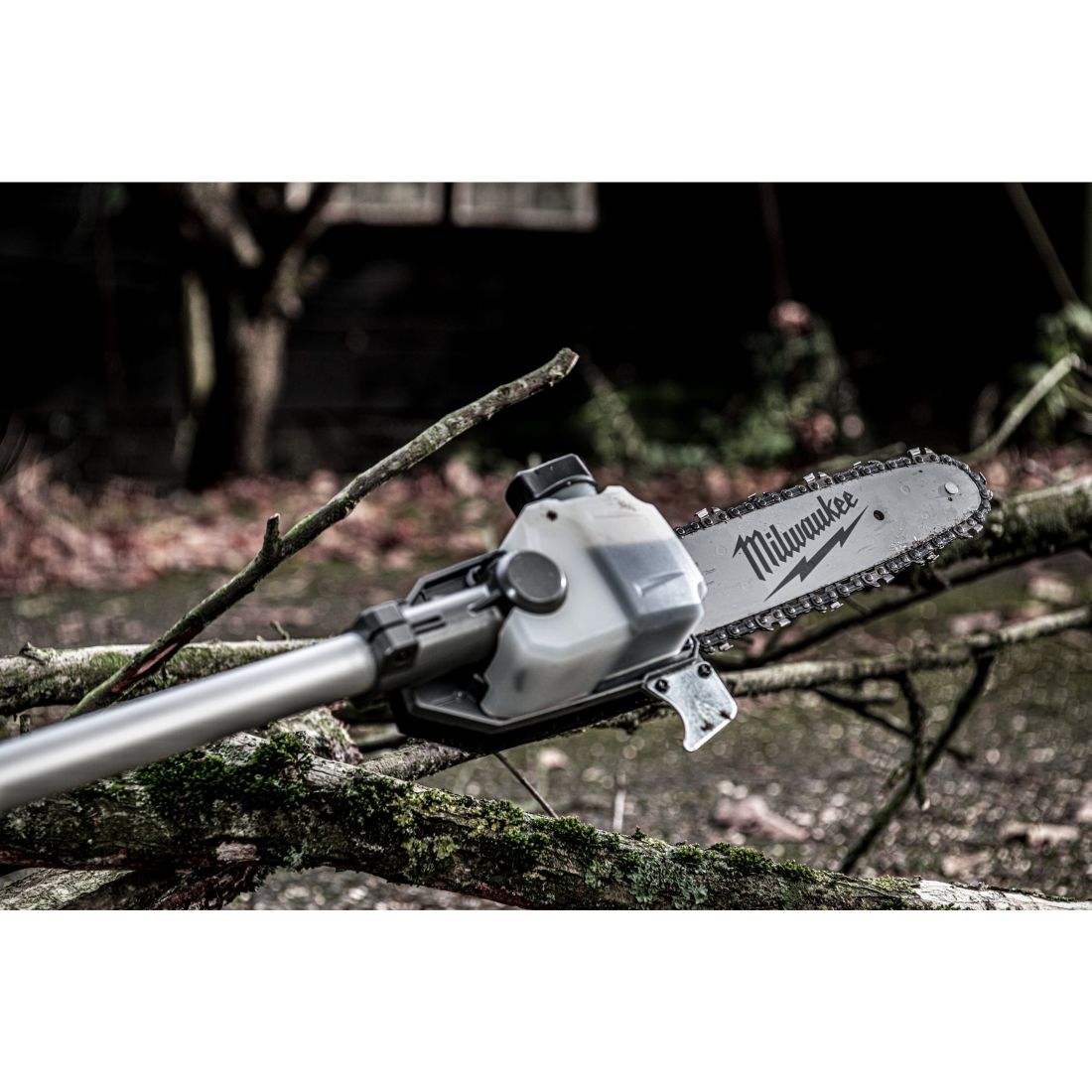 Насадка-висоторіз ланцюговий MILWAUKEE, FOPH-CSA QUIK-LOK (для M18 FOPH) (4932464957)