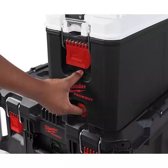 Кейс MILWAUKEE PACKOUT 4932471722 (4932471722)