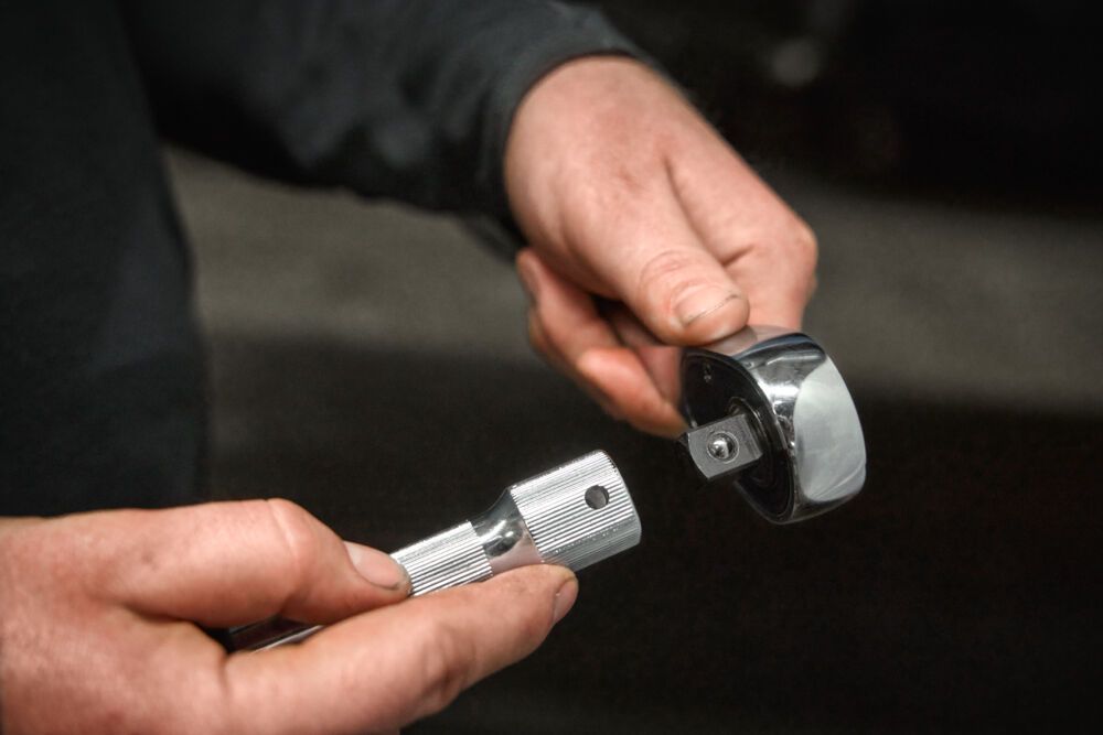 Подовжувач хромований для головок 1/4'' MILWAUKEE, з фіксатором, 152мм (4932480931)
