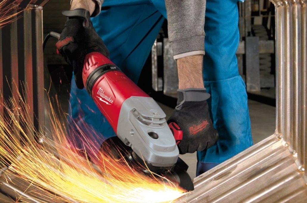 Углошлифовальная машина с плавным пуском MILWAUKEE 230 мм AGV 21-230 GEX/DMS 4933402525 (4933402525)