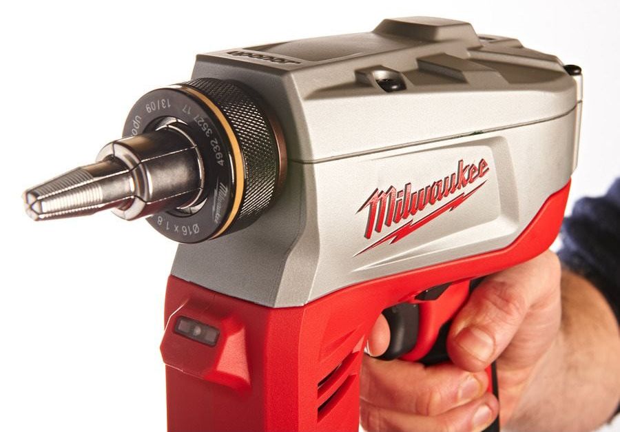 Інструмент розширювальний акумуляторний UPONOR Q&E MILWAUKEE, HD18 PXP-H06202C (зарядний пристрій М12-18 С, 2 акумулятори М18 В2 (4933441771)
