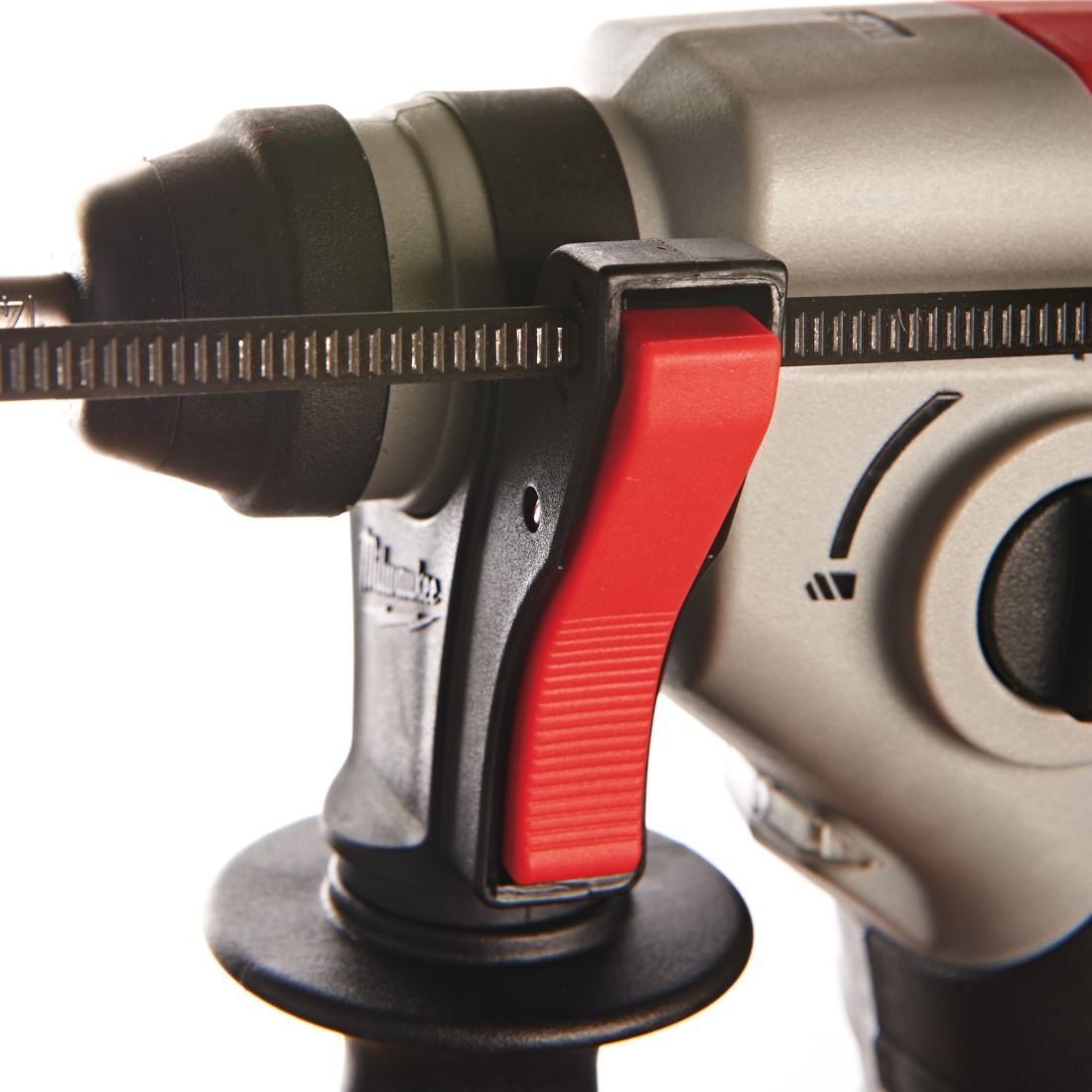 Компактный аккумуляторный перфоратор MILWAUKEE SDS-Plus M18 BH-402C 4933443330 (4933443330)
