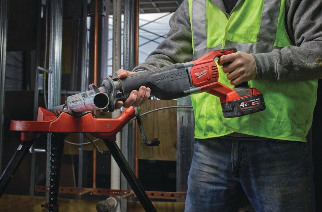 Пила шабельна акумуляторна MILWAUKEE, M18 BSX-0 (каркас, полотно) (4933447275)