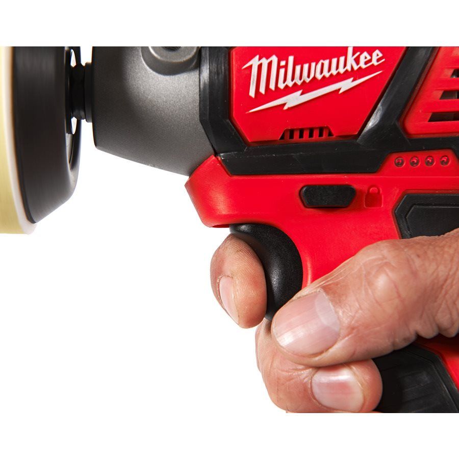 Аккумуляторная полировальная машина Milwaukee M12 BPS-0 без АКБ и ЗУ (4933447791)