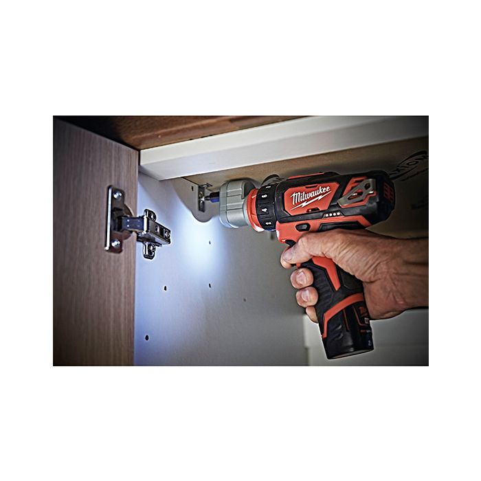Дрель-шуруповерт аккумуляторная Milwaukee M12 BDDX-202C (4933447830)