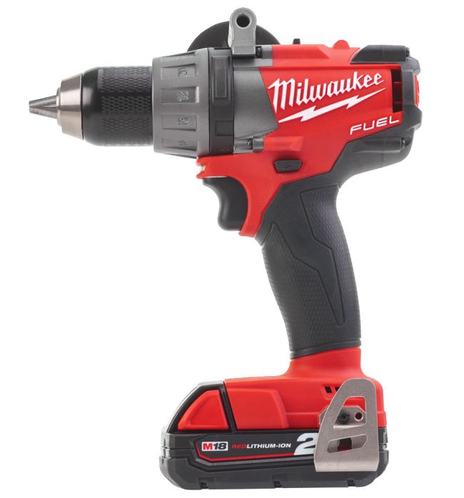 Дриль-шуруповерт акумуляторна безщіткова MILWAUKEE, M18 FDD-202, 135Нм (зарядний пристрій M12-18 C, 2 акумулятора M18В B2 2Аг, к (4933451358)