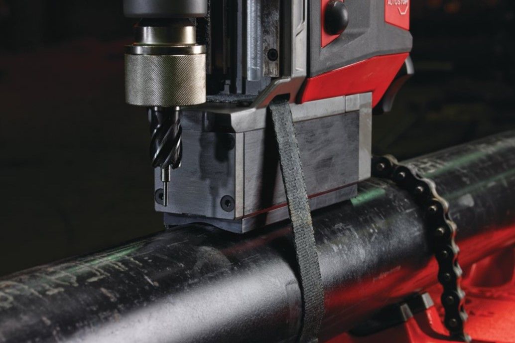 Дрель на магнитной станине Milwaukee M18 FMDP-0C (кейс) без АКБ и ЗУ (4933451636)
