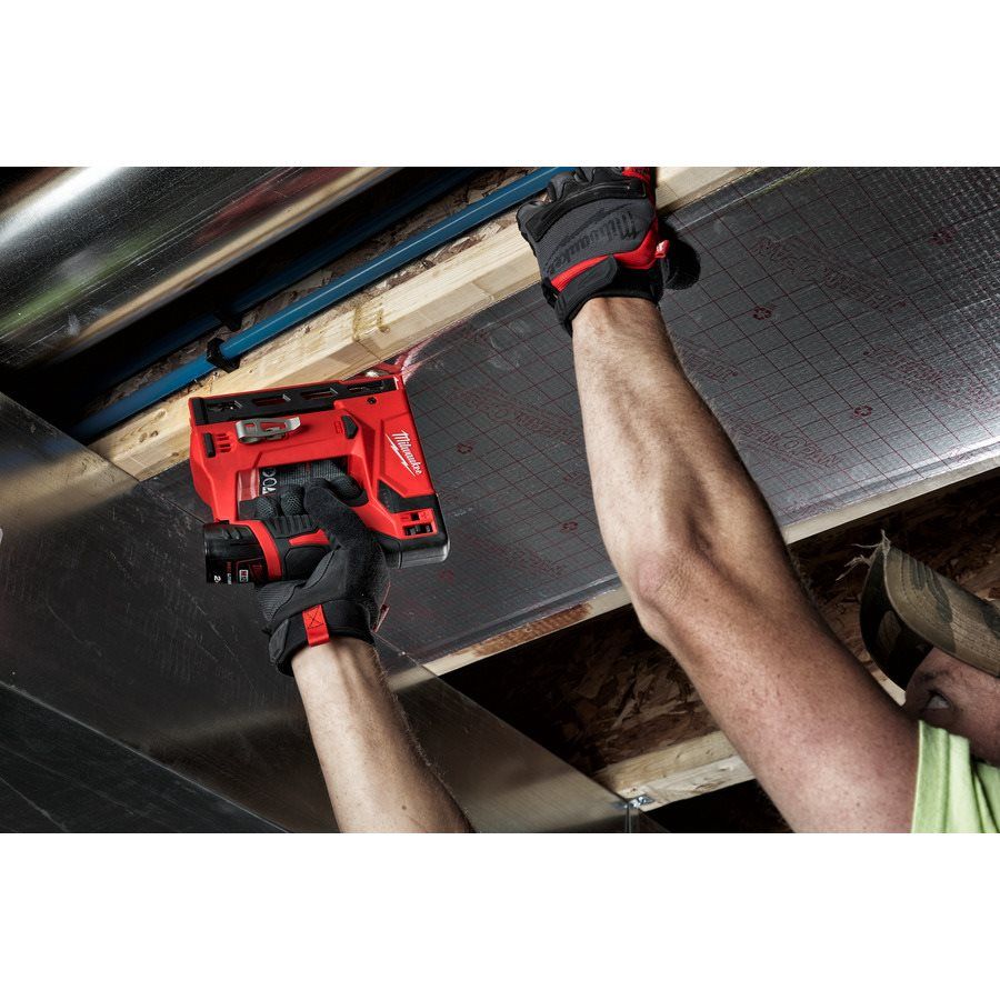 Аккумуляторный степлер Milwaukee M12 BST-0 (4933459634)