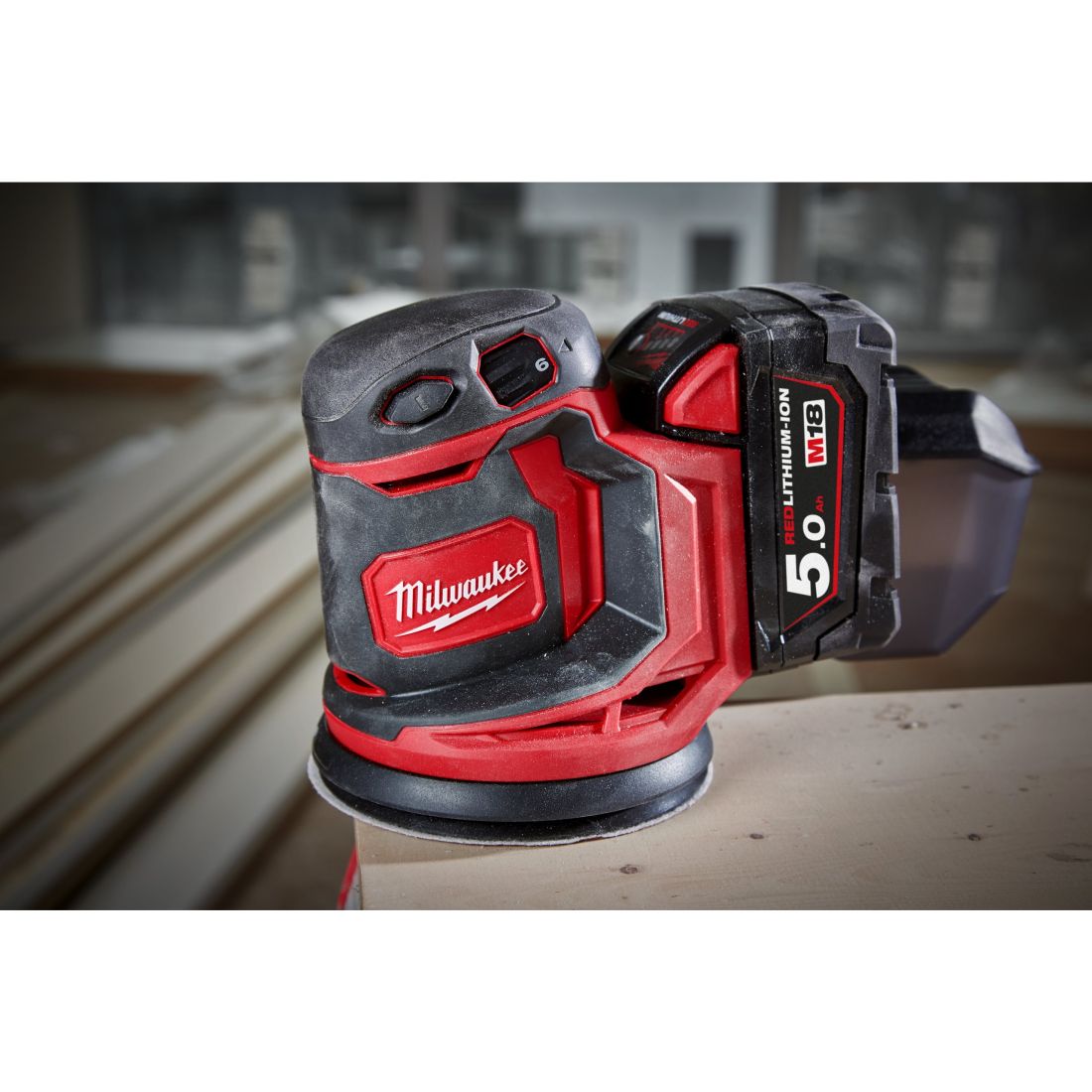 Машина шліфувальна ексцентрикова акумуляторна MILWAUKEE, M18 BOS125-502B, діаметр 125мм (заміна на 4933498254) (4933464229)