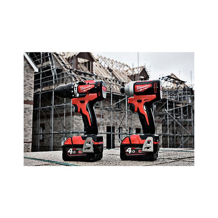 Шуруповерт ударний акумуляторний безщітковий 1/4" HEX MILWAUKEE, M18 CBLID-0, 180Нм (каркас, кліпса для ременя, картонне пакуван (4933464476)