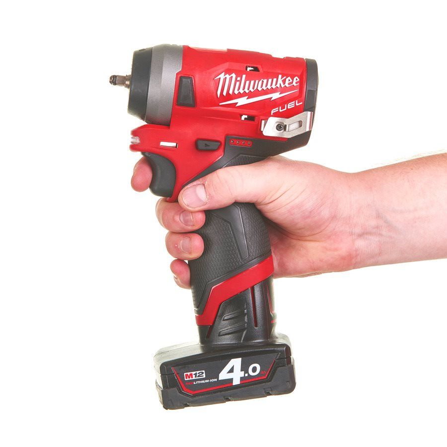Гайковерт акумуляторний безщітковий 1/4'' MILWAUKEE, M12 FIW14-0, 136Нм, з кільцем (каркас, кліпса для ременя, картонне пакуванн (4933464611)