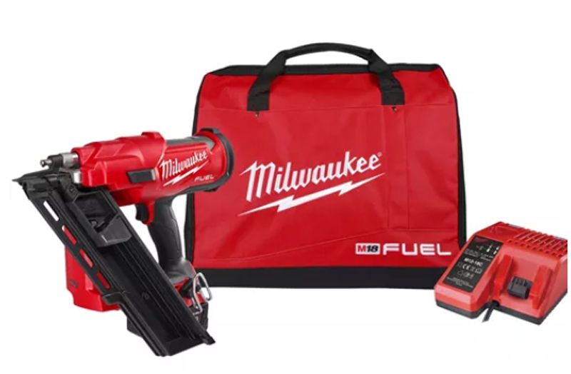 Аккумуляторный гвоздезабиватель Milwaukee M18 FFN-502C (4933471404)