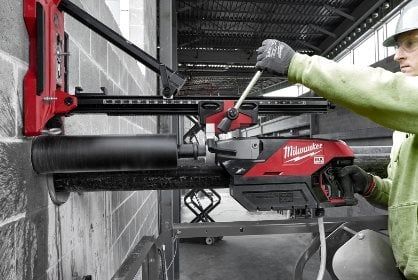 Аккумуляторная установка алмазного сверления Milwaukee MX DCD150-601C (4933478165)