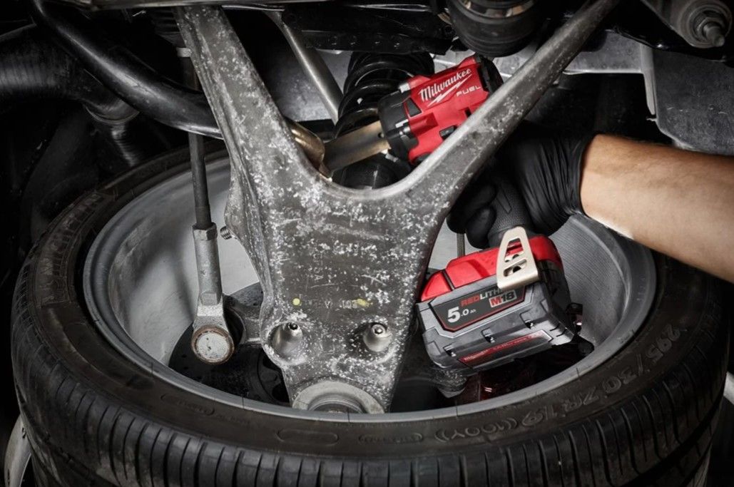 Гайковерт акумуляторний безщітковий 1/2'' MILWAUKEE, M18 FIW2P12-0X, 339Нм, з піном (каркас, кліпса для реміня, HDкейс) (4933478446)