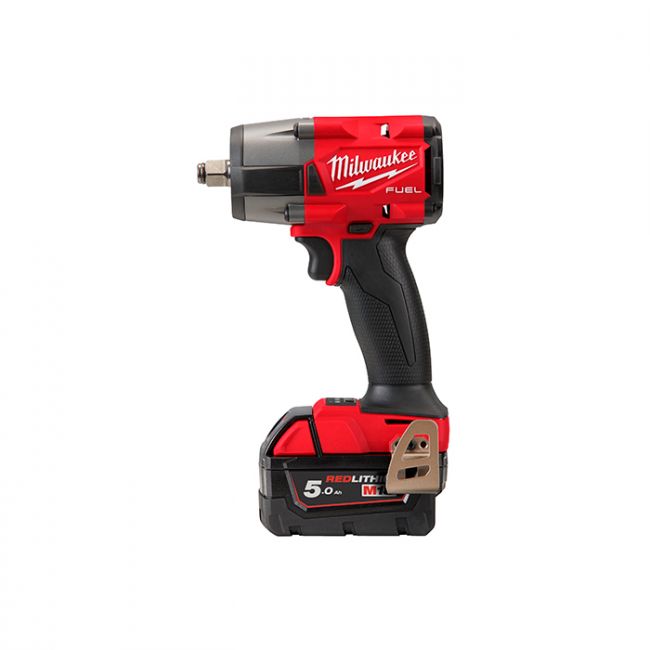 Гайковерт акумуляторний безщітковий 1/2'' MILWAUKEE, M18 FMTIW2F12-502Х, 881Нм, з кільцем (зарядний пристрій M12-18 FC, 2 акумул (4933478450)