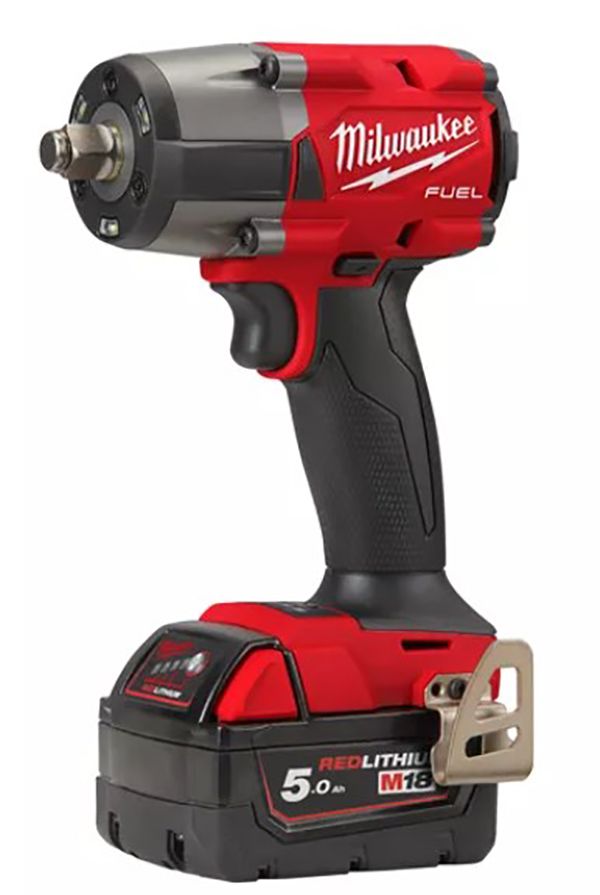 Гайковерт акумуляторний безщітковий 1/2'' MILWAUKEE, M18 FMTIW2F12-502Х, 881Нм, з кільцем (зарядний пристрій M12-18 FC, 2 акумул (4933478450)