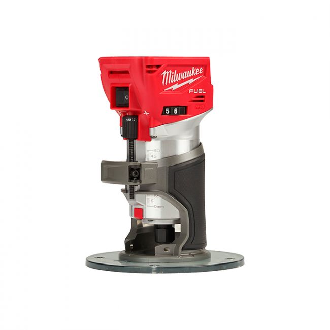 Фрезер кромкувальний акумулятрний MILWAUKEE, M18 FTR8-0X, цанга 6/8мм (насадки для відалення пилу 2шт, накладка 146мм, цанга 1х6 (4933479073)