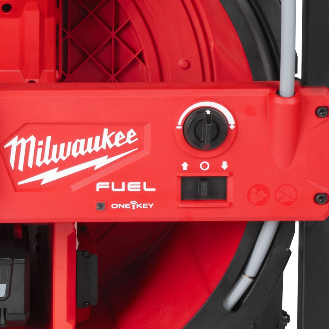 Машина прочистна безщіткова акумуляторна MILWAUKEE, M18 HSFSM-122 (зарядний пристрій M12-18 FC, 2 акумулятори М18 НВ12 12Аг) (за (4933480722)