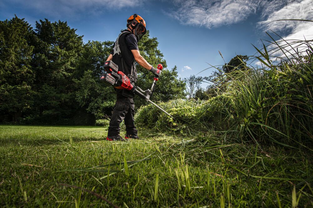 Тример акумуляторний безщiтковий MILWAUKEE M18 F2BCU-0 (каркас) (4933480859)