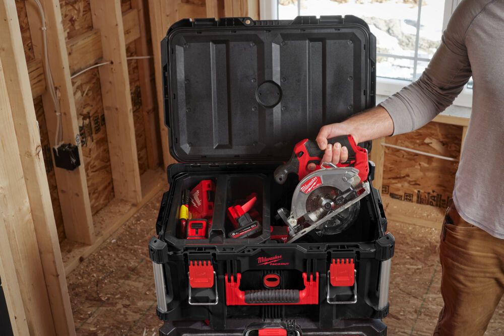 Пила дискова ручна акумуляторна безщіткова MILWAUKEE, M12 FCS442-0, діаметр 140мм (каркас, диск, картонне пакування) (4933493488)