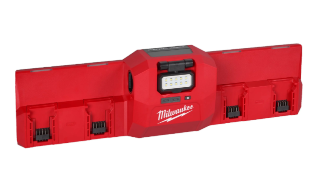Зарядний пристрій MILWAUKEE, M12-18 GBC4 (4хМ18, 2хМ12, ліхтар) (4933493863)