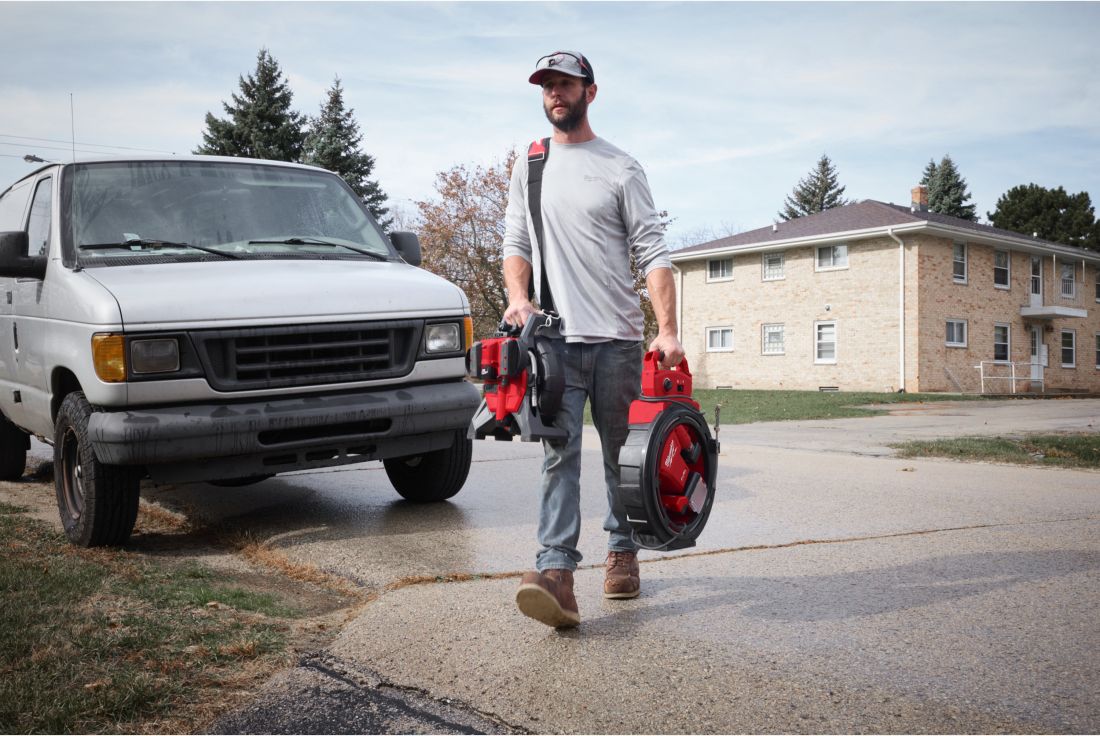 Машина прочистна акумуляторна MILWAUKEE, M12 HSFSM-602, 5м (зарядний пристрій С12 С, 2 акумулятори М12 В6 6Аг, картонне пакуванн (4933498378)