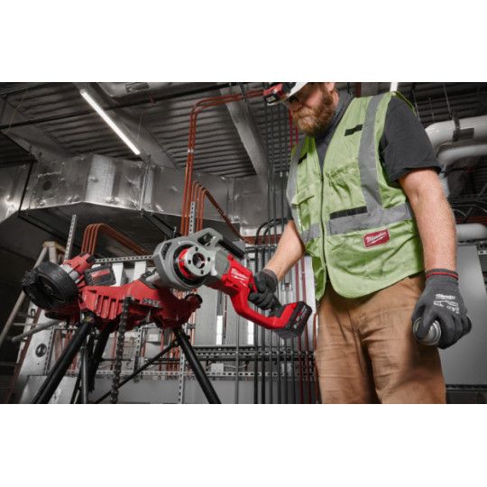 Інструмент різьбонарізний акумуляторний безщітковий MILWAUKEE M18 FPT114-802C (зарядний пристрій M12-18 FC, 2 акумулятори FB8 8А (4933499198)