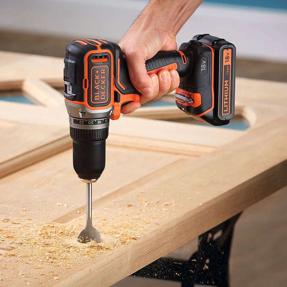 Дриль-шурупокрут акумуляторний безщітковий BLACK+DECKER BL186N