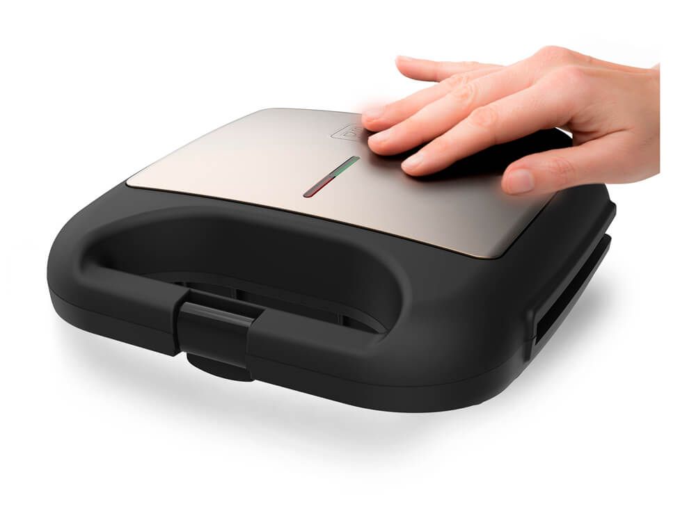 Бутербродниця BLACK+DECKER BXSA753E