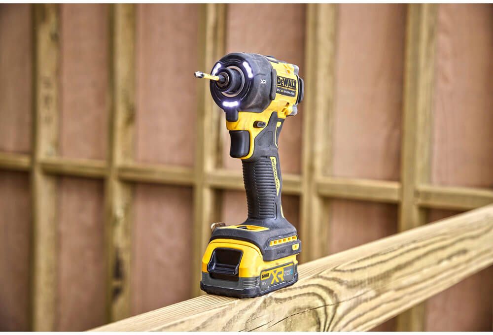 Шурупокрут ударний гідравлічний акумуляторний безщітковий DeWALT DCF870NT
