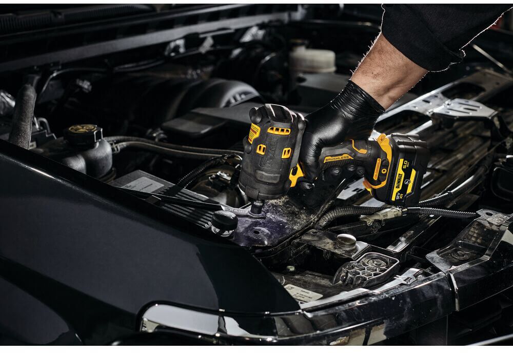 Гайкокрут ударный акумуляторний безщітковий DeWALT DCF901P1G