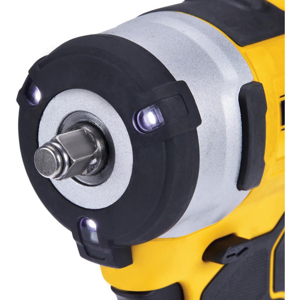 Гайкокрут ударный акумуляторний безщітковий DeWALT DCF903P1