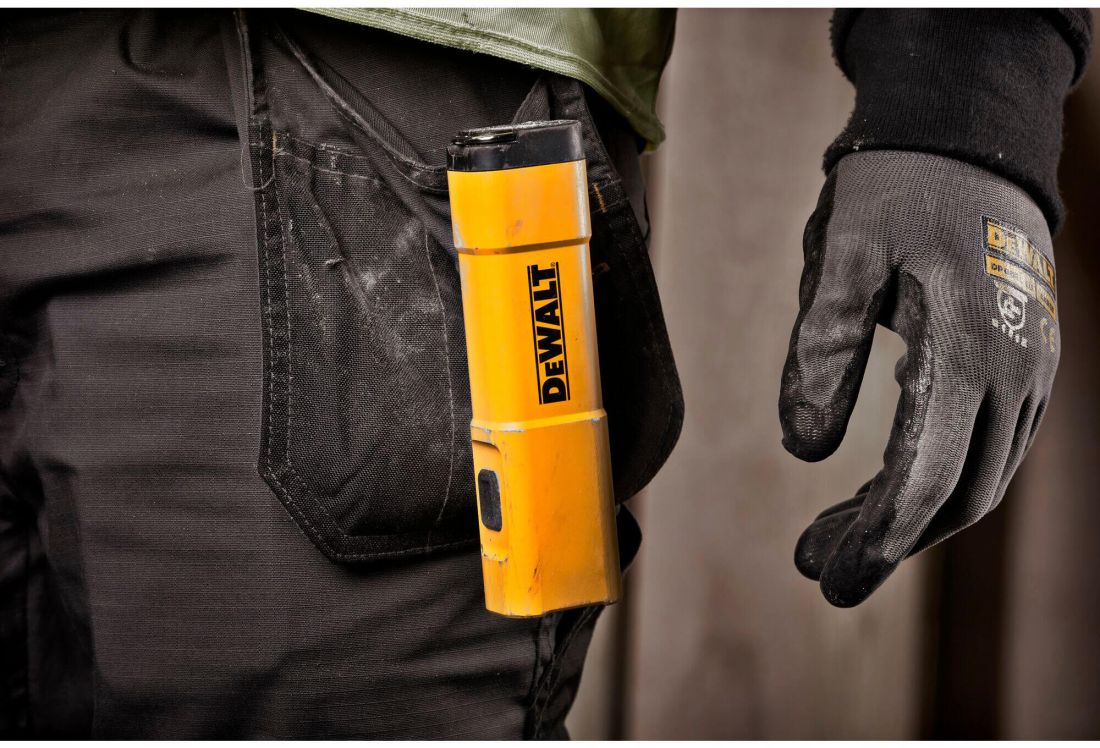 Ліхтар світлодіодний акумуляторний DeWALT DCL183