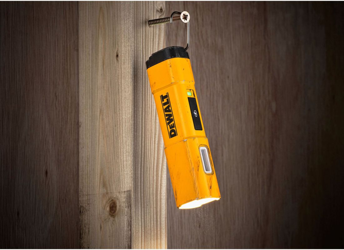 Ліхтар світлодіодний акумуляторний DeWALT DCL183