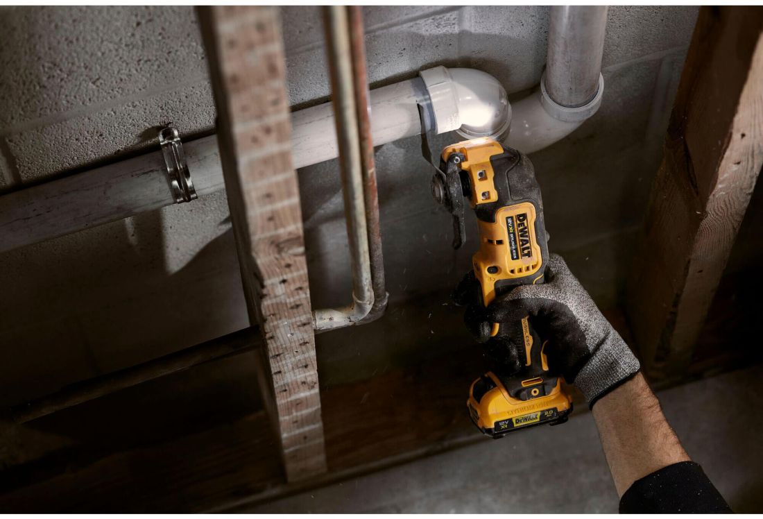 Багатофункціональний інструмент акумуляторний безщітковий DeWALT DCS353NT