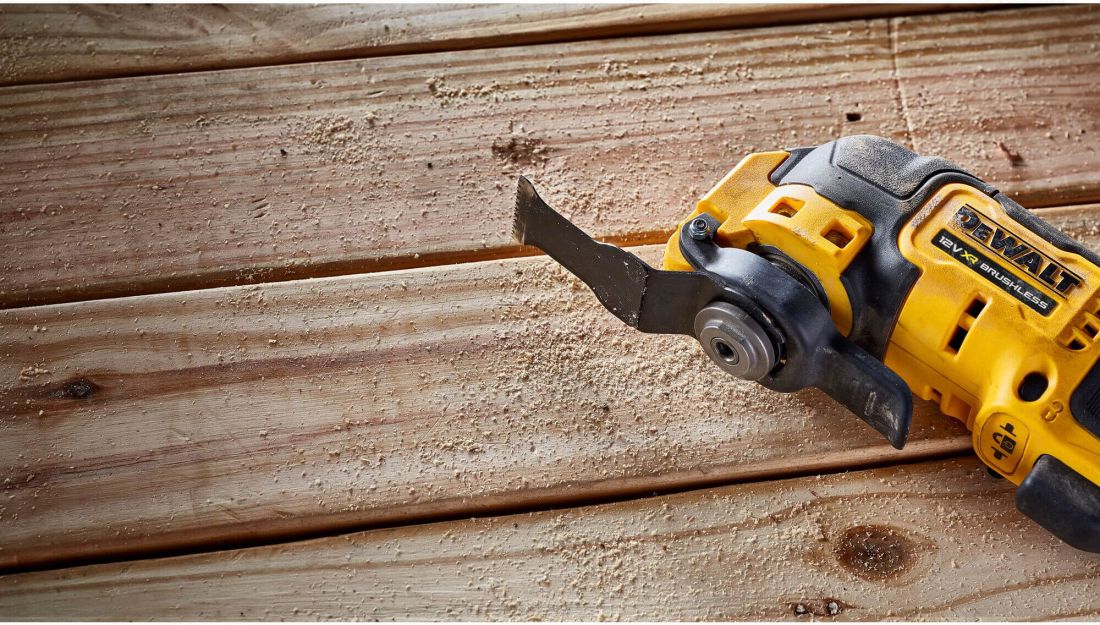 Багатофункціональний інструмент акумуляторний безщітковий DeWALT DCS353NT