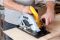 Пила дискова мережева DeWALT DWE560
