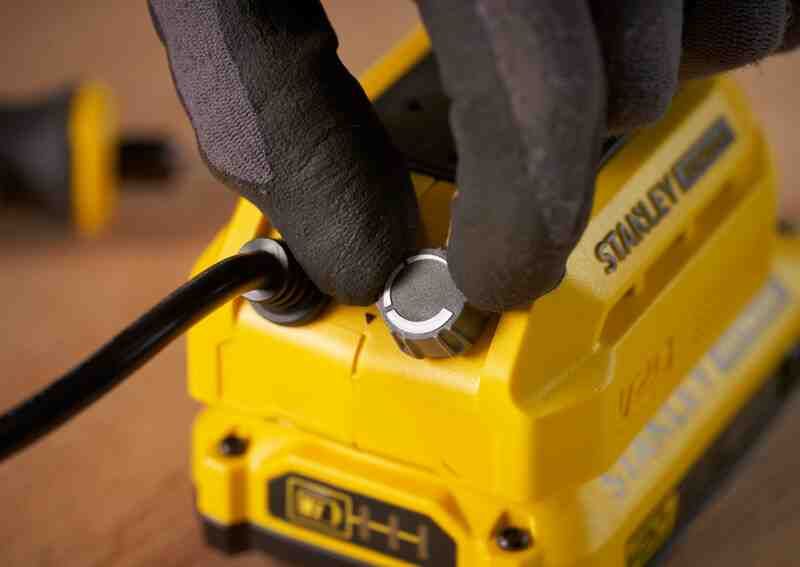 Міні-прямошліфувальна машина STANLEY FATMAX SFMCE030B