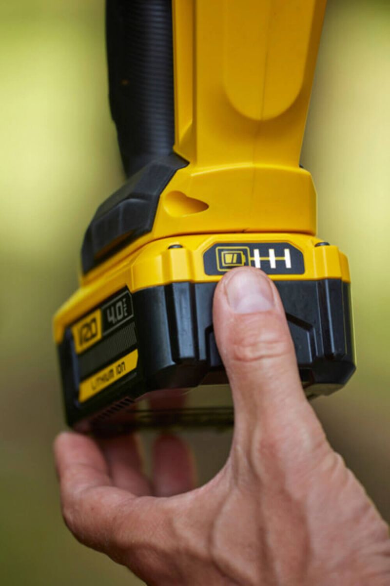 Кущоріз акумуляторний STANLEY FATMAX SFMCHT855M1