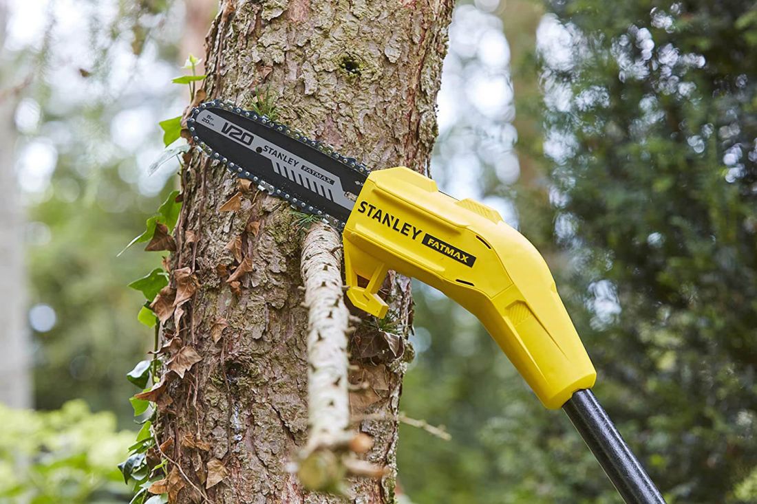Висоторіз акумуляторний зі штангою STANLEY FATMAX SFMCPS620M1+SFMCPH845M1