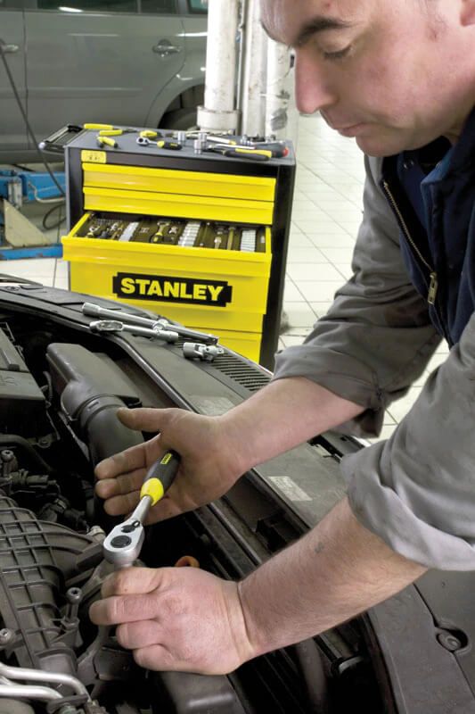 Руків’я завдовжки 208 мм під голівки 3/8 STANLEY STMT82664-0